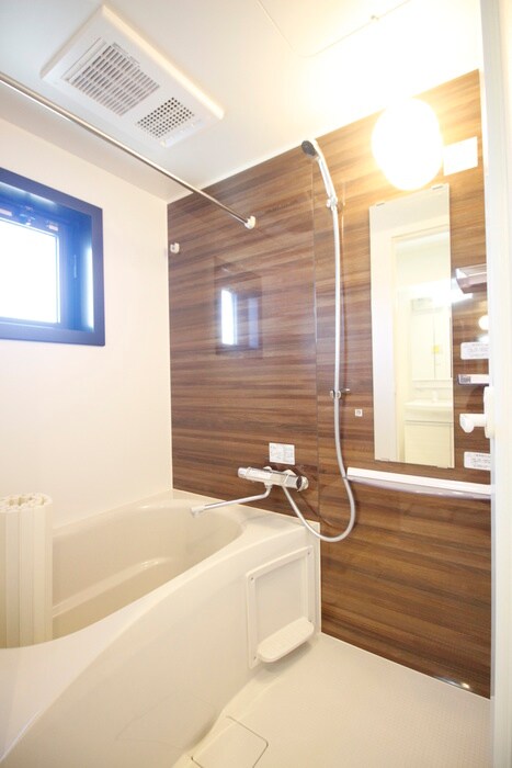 物件内観写真11　(バス／シャワールーム等)