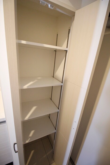 物件内観写真17　(靴箱)