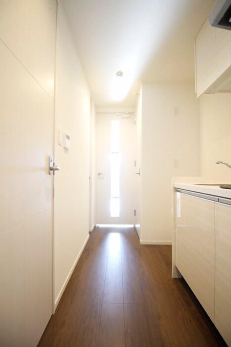 物件内観写真18　(廊下)
