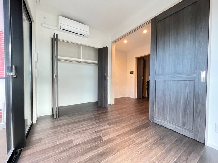 物件内観写真8　(居室)