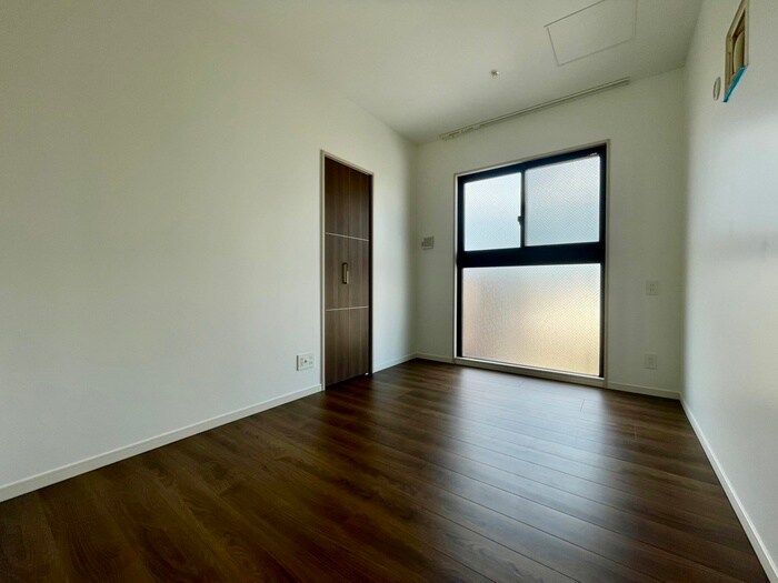 物件内観写真12　(居室)