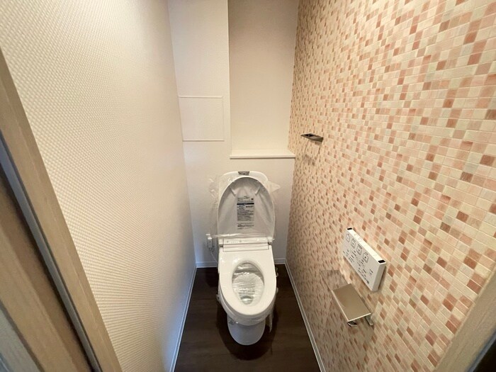 物件内観写真13　(トイレ)