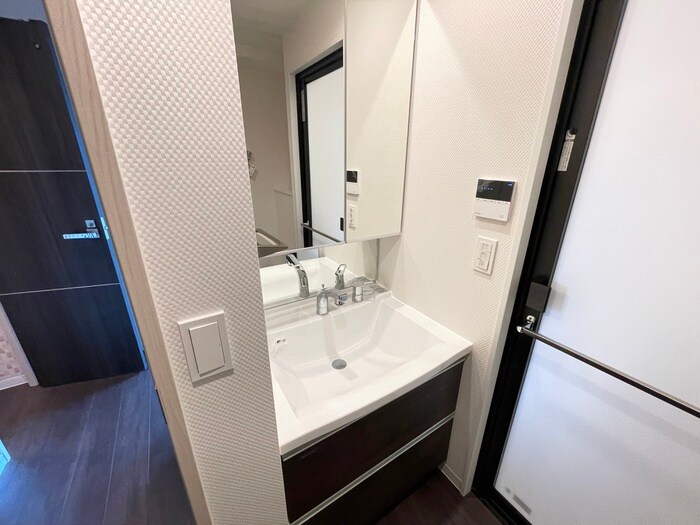物件内観写真15　(洗面)
