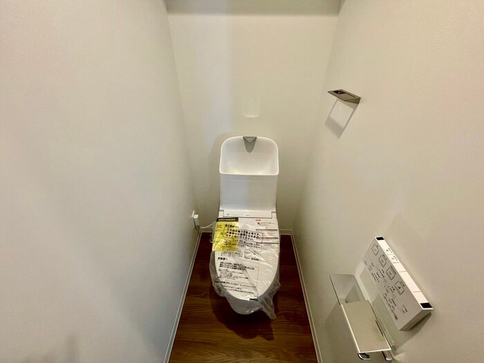 物件内観写真16　(トイレ)