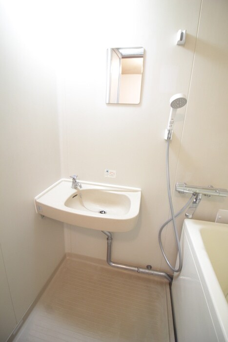 物件内観写真12　(洗面)