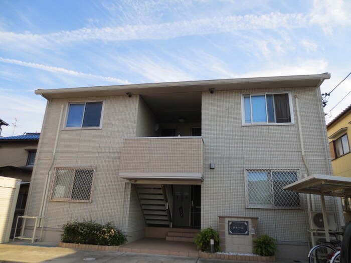 物件外観写真3　(外観写真)