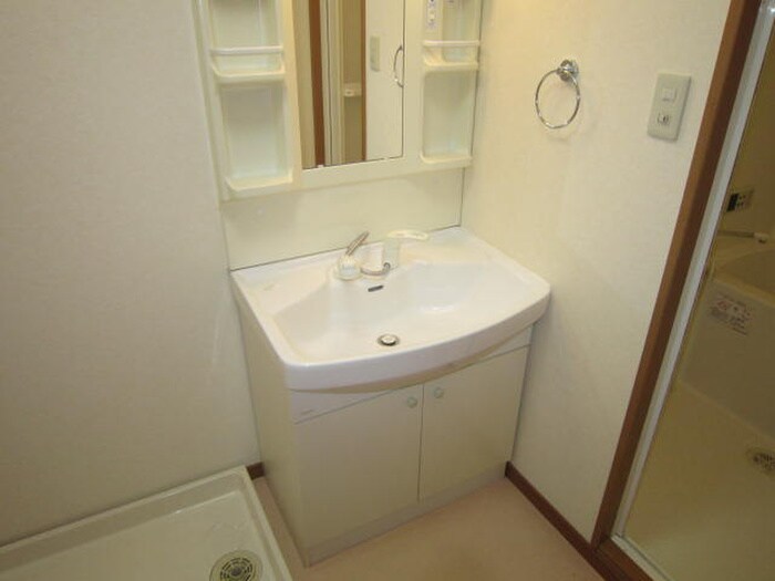 物件内観写真18　(洗面)