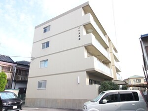 バル五番館外観写真