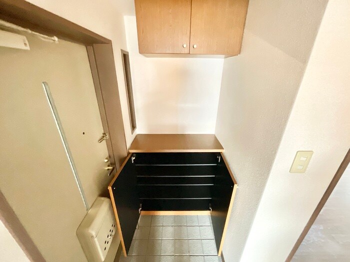 物件内観写真13　(靴箱)