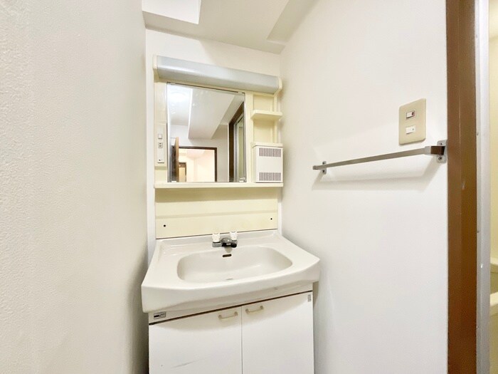 物件内観写真14　(洗面)