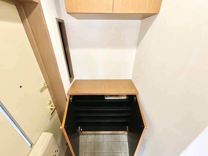物件内観写真19　(靴箱)