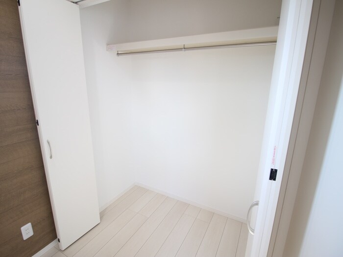 物件内観写真9　(収納)