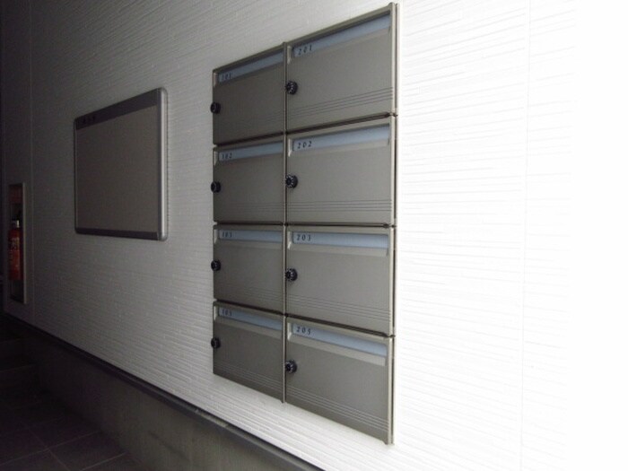 物件外観写真4　(建物設備)