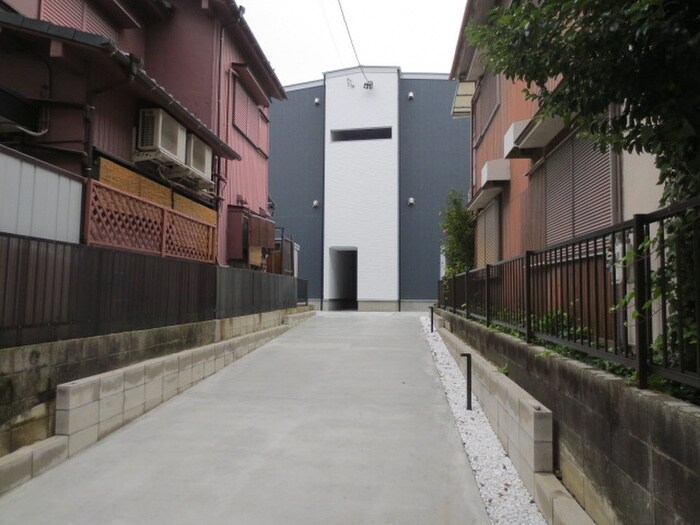 物件外観写真5　(外観写真)