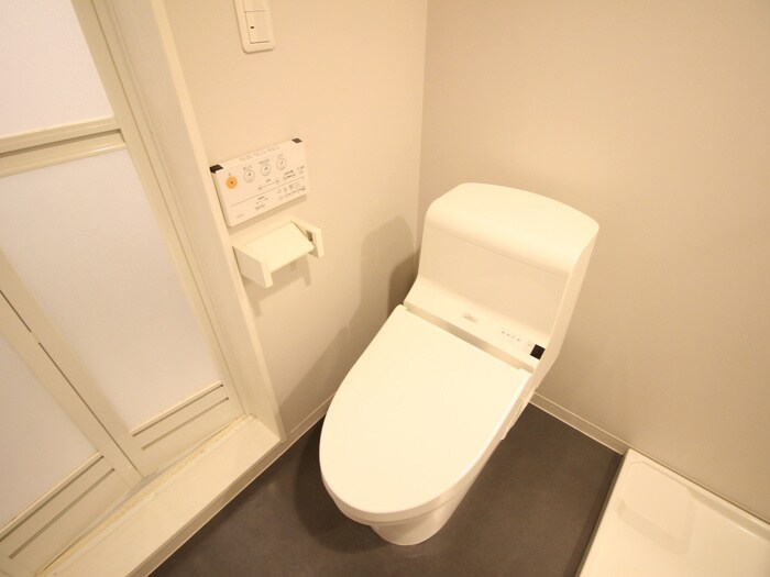 物件内観写真16　(トイレ)