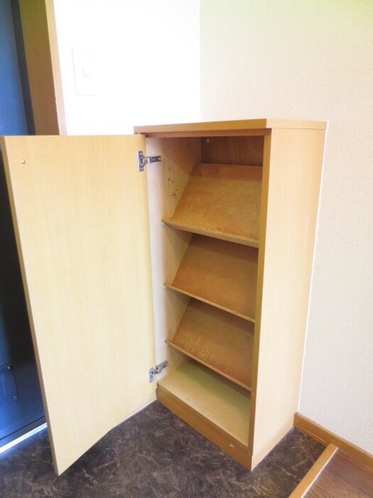 物件内観写真15　(靴箱)