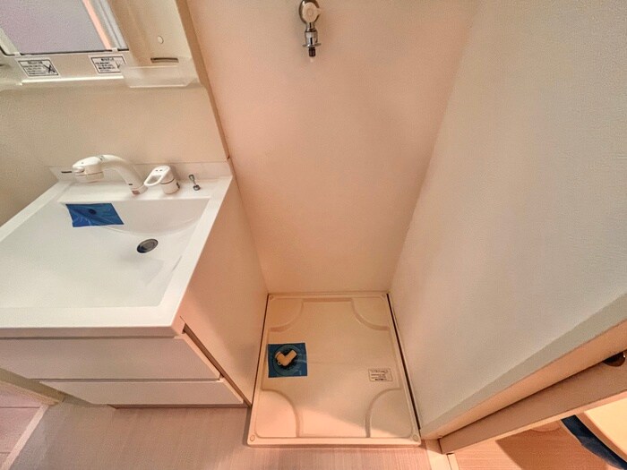 物件内観写真18　(洗濯機置場)