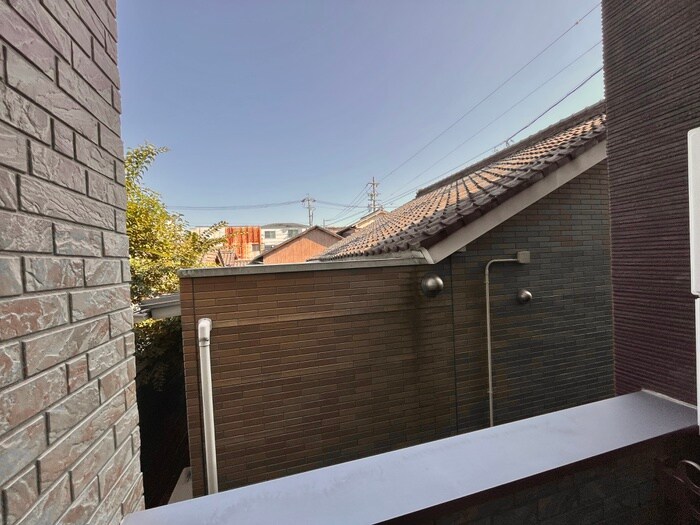 物件内観写真22　(室内からの展望)