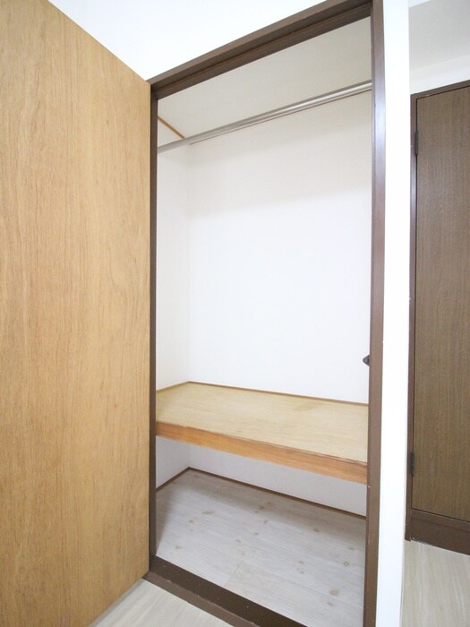 物件内観写真9　(収納)