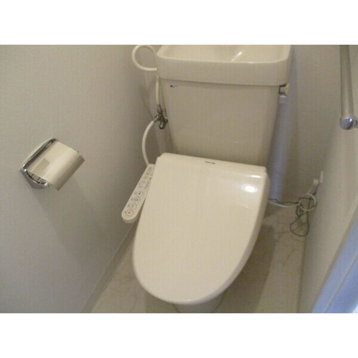 物件内観写真9　(トイレ)