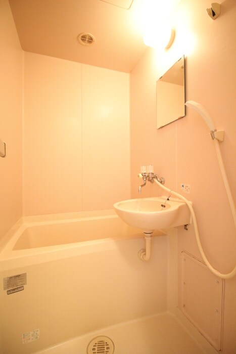 物件内観写真12　(バス／シャワールーム等)