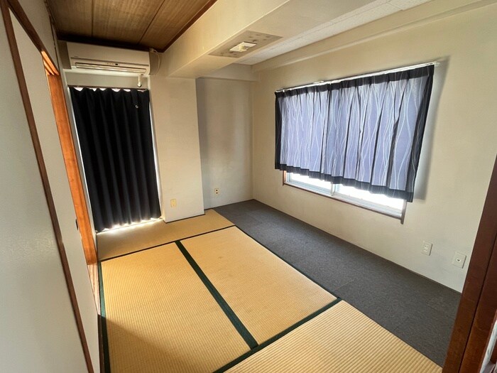 物件内観写真8　(居室)