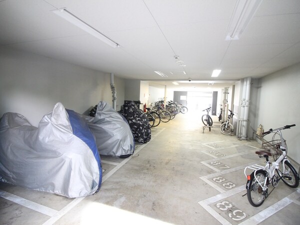 駐輪場
