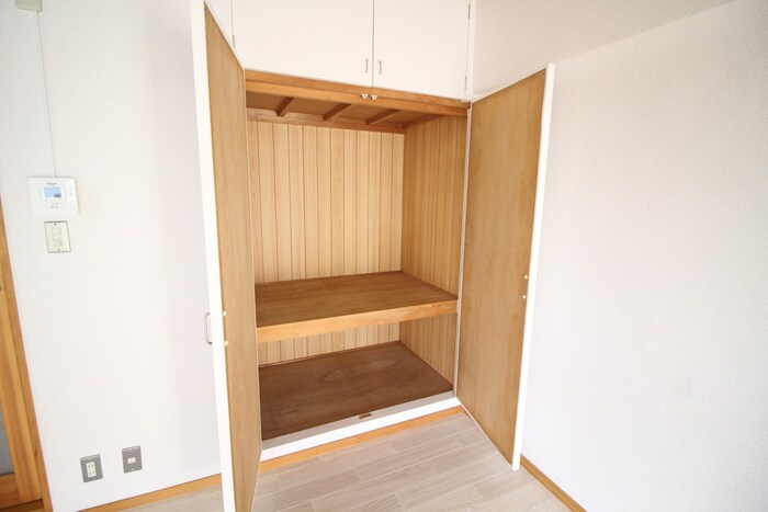 物件内観写真9　(収納)