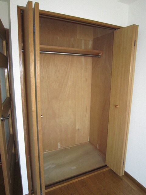 物件内観写真11　(収納)