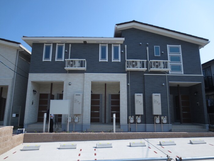 物件外観写真2　(外観写真)