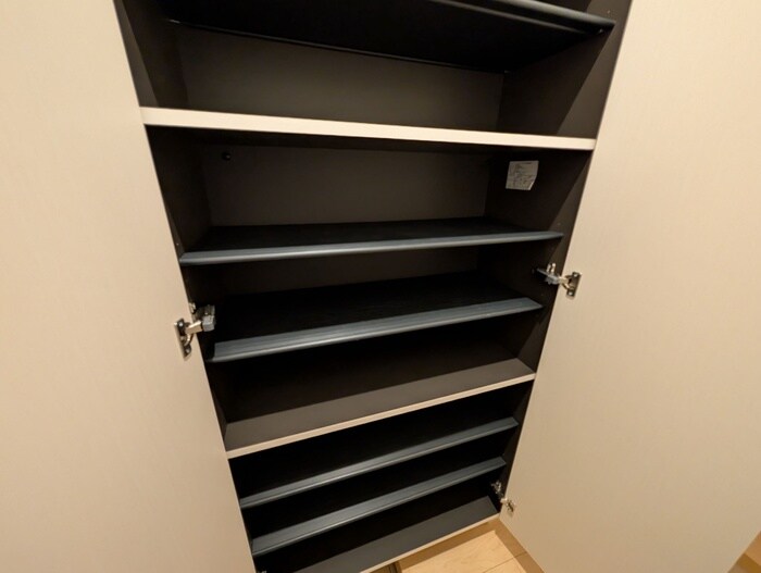 物件内観写真19　(靴箱)