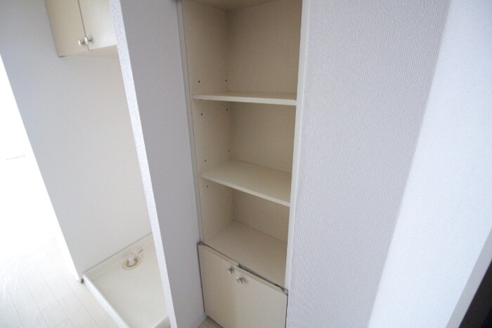 物件内観写真14　(靴箱)
