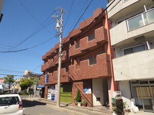 マンション日出山外観写真