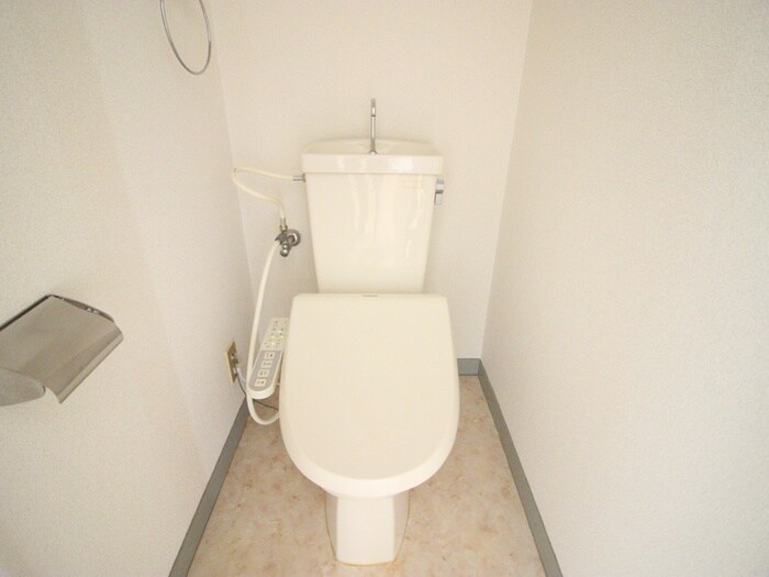 物件内観写真14　(トイレ)