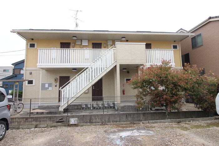 物件外観写真4　(外観写真)