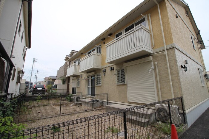 物件外観写真5　(外観写真)