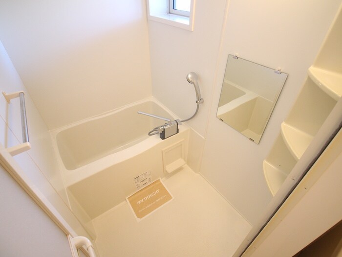 物件内観写真13　(バス／シャワールーム等)