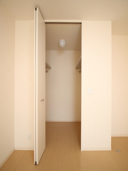物件内観写真19　(収納)
