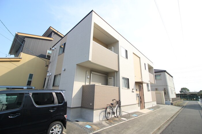 物件外観写真4　(外観写真)