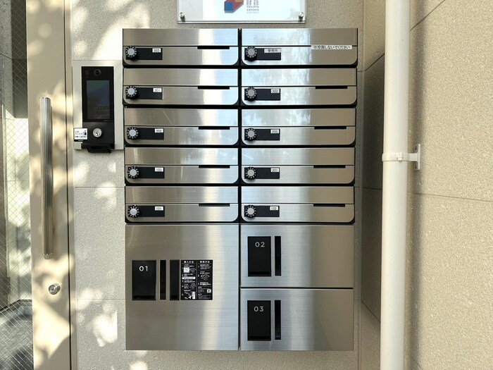 物件外観写真6　(建物設備)