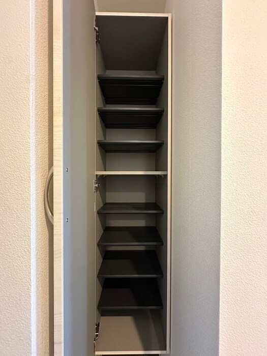 物件内観写真18　(靴箱)