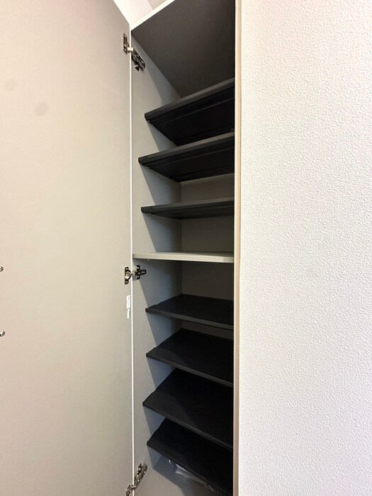 物件内観写真18　(靴箱)