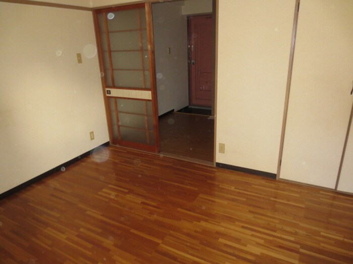 物件内観写真7　(居室)