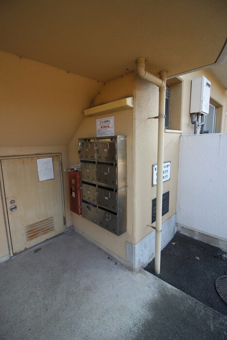 物件外観写真4　(建物設備)