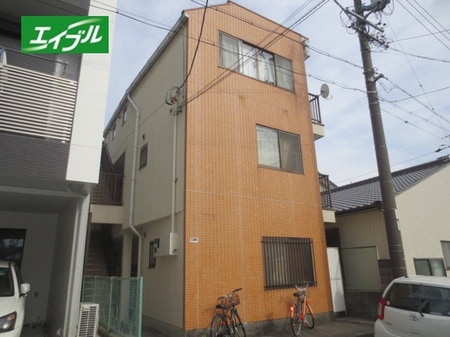 津賀田ハイツ外観写真