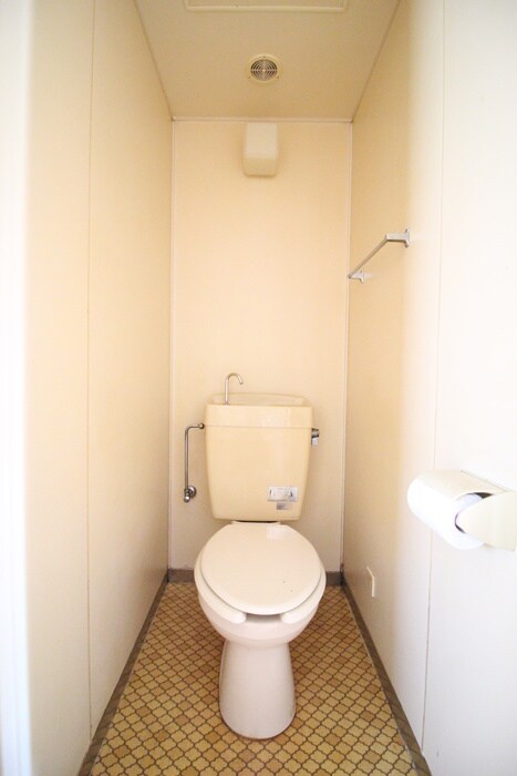 物件内観写真10　(トイレ)