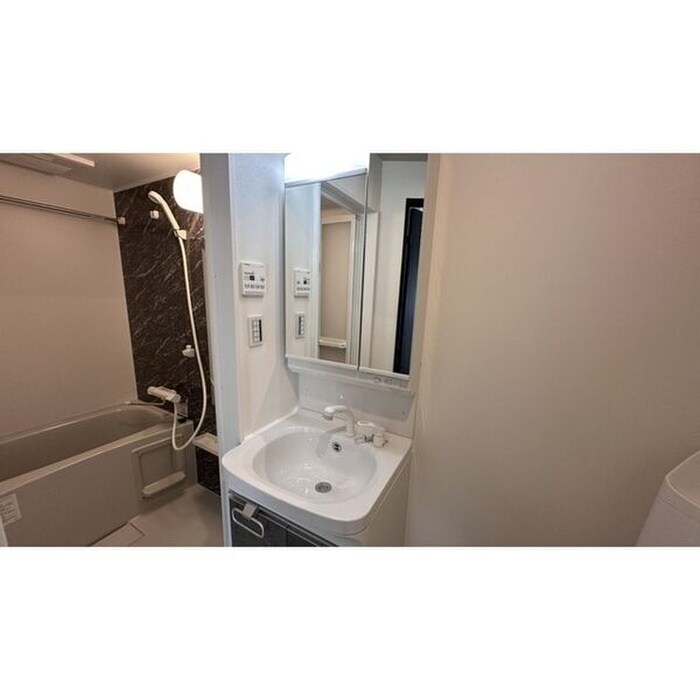 物件内観写真6　(洗面)