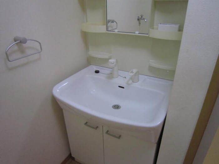 物件内観写真9　(洗面)