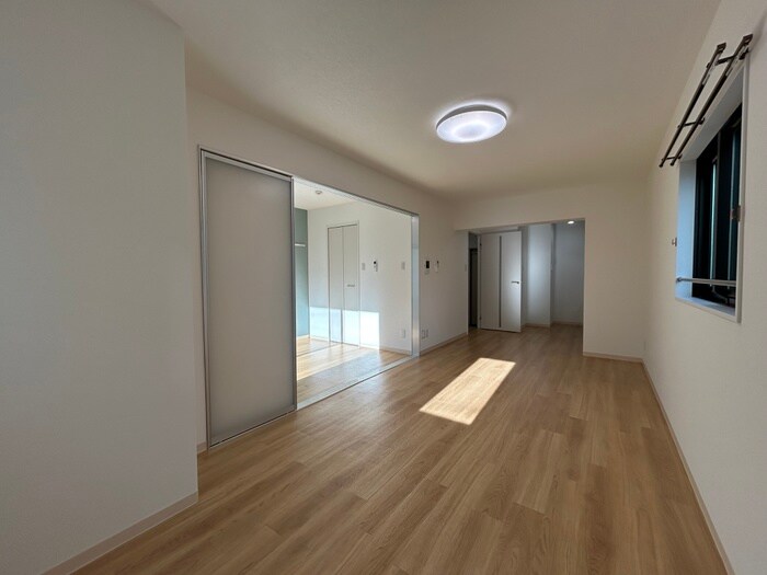 物件内観写真8　(居室)