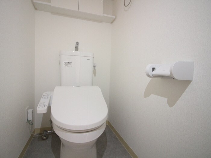 物件内観写真11　(トイレ)